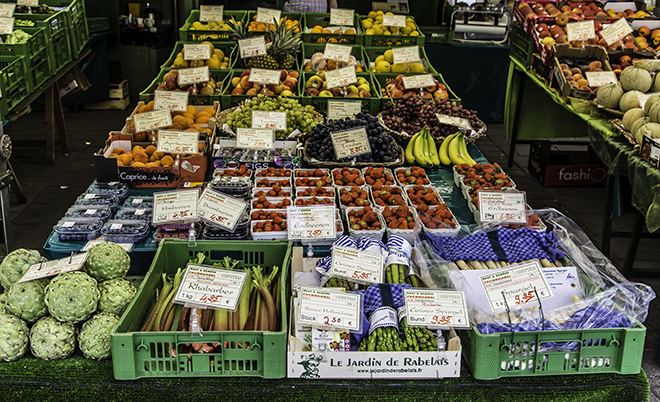 Obst- und Gemüsestand am Münchner Viktualienmarkt Foto: Christine Lisse