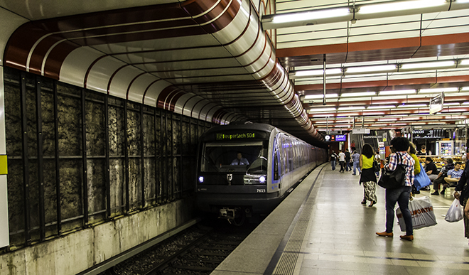 U-Bahn am Münchner Ostbahnhof Foto: Christine Lisse