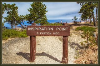 Holzschild mit der Aufschrift Inspiration Point am Bryce Canyon NP